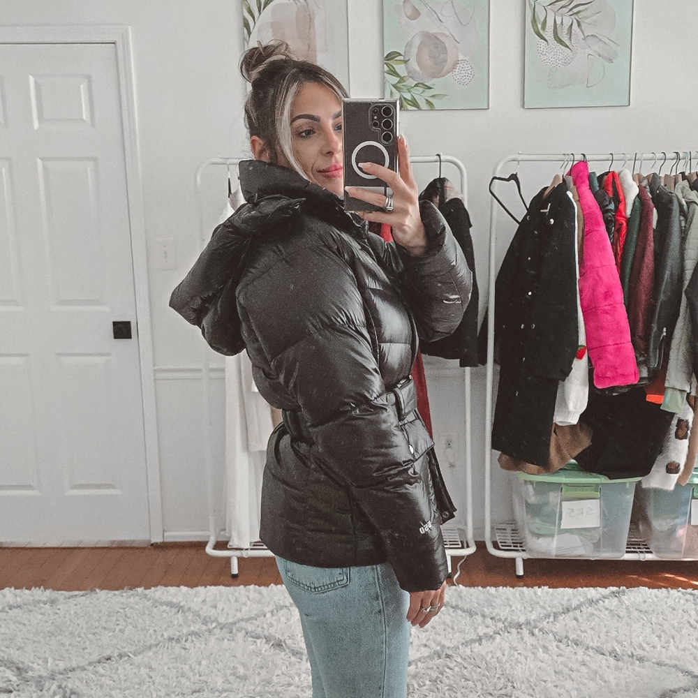The North Face black Menlo belted puffer down jacket size S - Picture 5 of 15